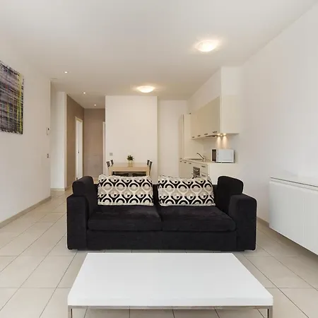 Prestige Du Lac 34 Apartment Lugano