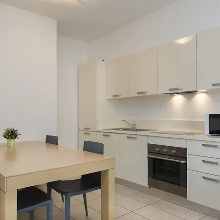 Apartment Prestige Du Lac 34 *